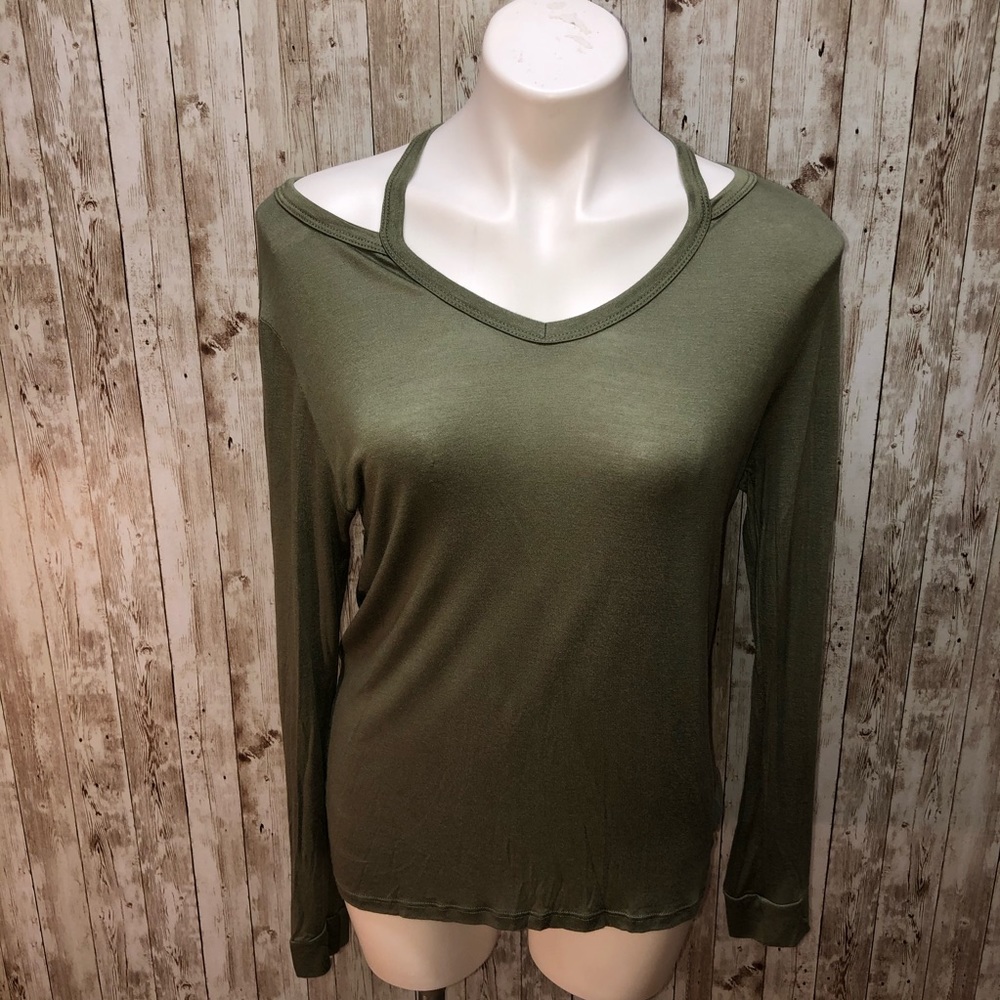 Alya army green off shoulder rayon long sleeve top